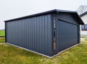 6x6m quality mobile garage, with gable roof, felt cladding, anthracite grey walls, tilting door and door, 2 windows, cornices, guttering, horizontal cladding, galvanized frame
